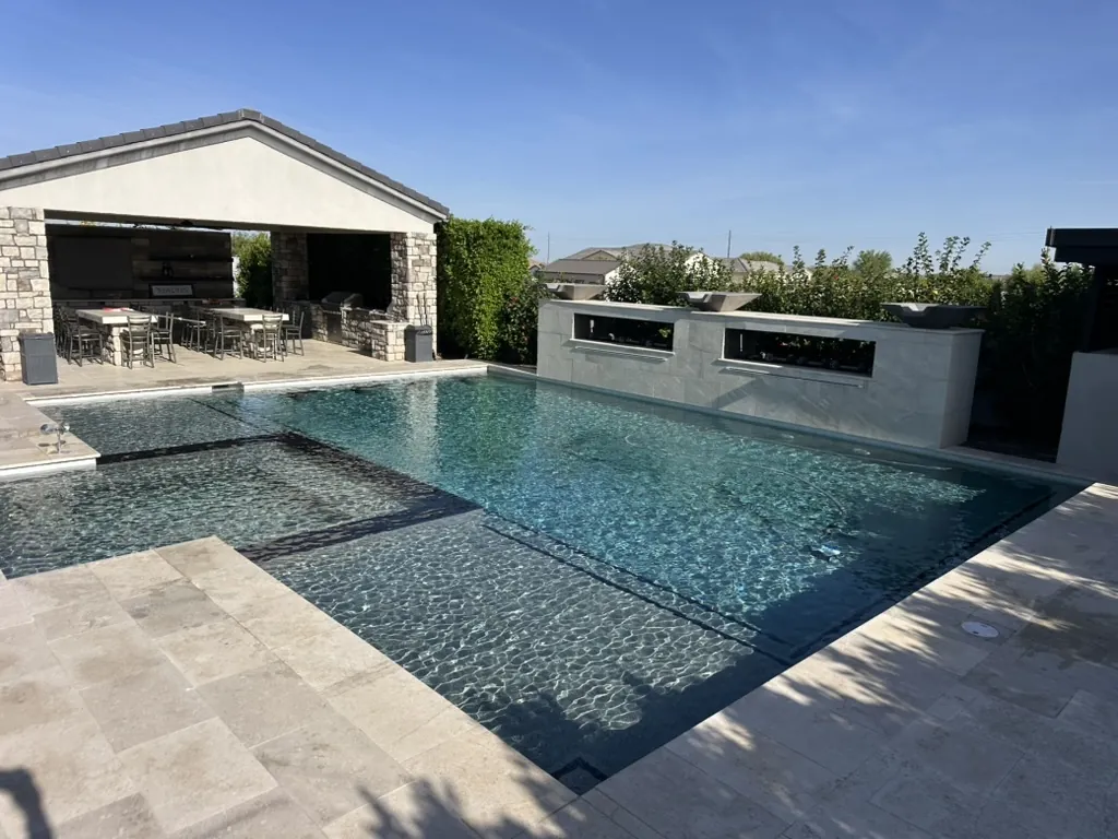 Luxury modern pool with spa and fire feature in Gilbert, AZ